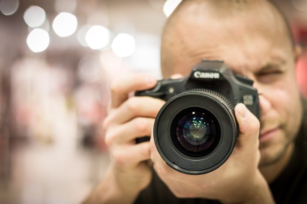 photographer, camera, photography-424623.jpg